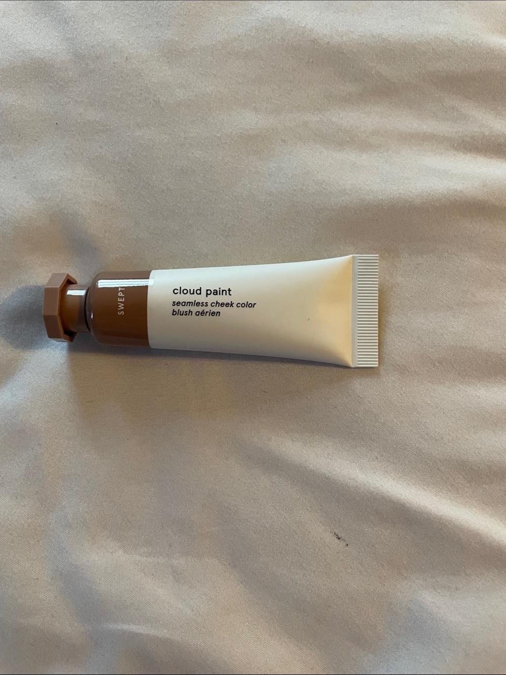 Glossier Cloud Paint Bronzer - Swept